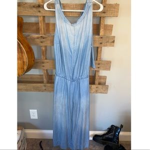 💙cloth & stone Light Denim Jumpsuit